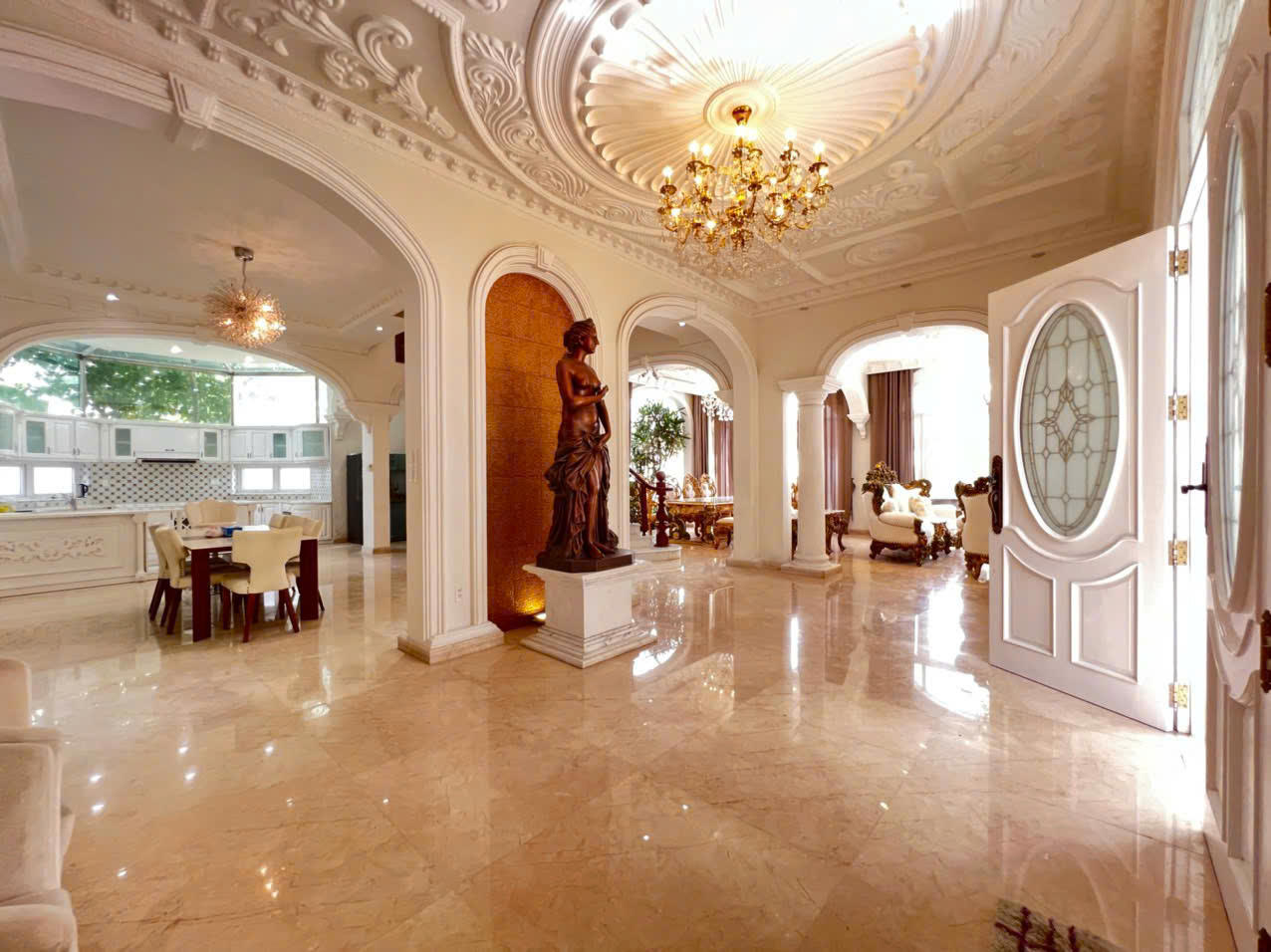 Bán Biệt Thự KDC Phú Mỹ Vạn Phát Hưng Q7 600m² Có Hồ Bơi